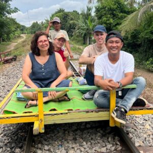 Phnom Penh to Battambang Private Taxi Service