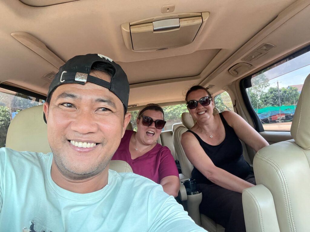 Taxi Cambodia Guide Trip
